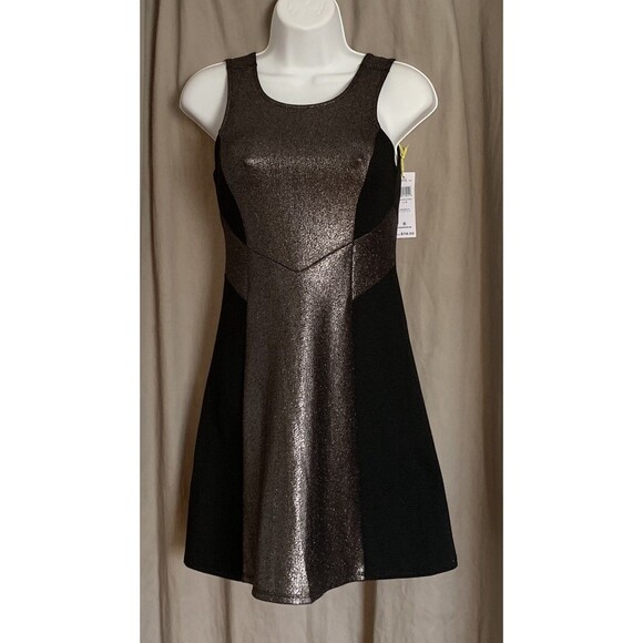 BCBGeneration Dresses & Skirts - BCBG Generation Black Gunmetal Combo Metallic Sleeveless Dress Size 6 NWT